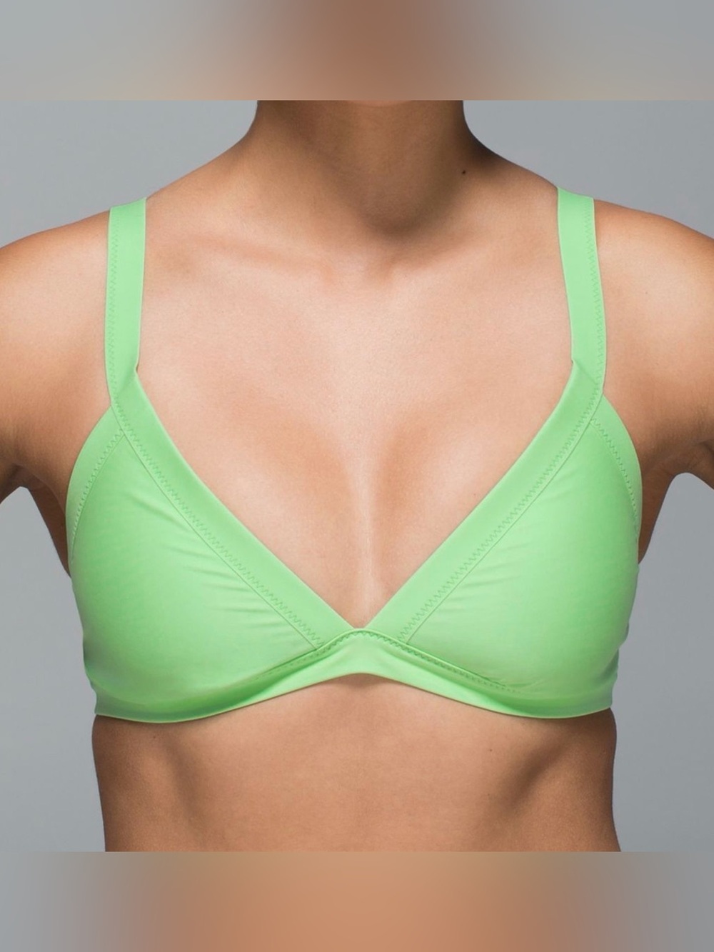 Lululemon Water: Surf to Sand Booster Bikini Top size 6